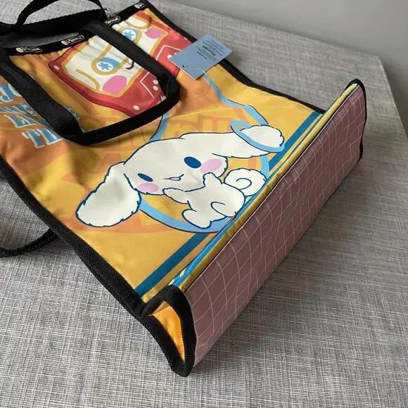 Lesportsac Cinnamoroll Large Book Tote NWT - Picture 5 of 8